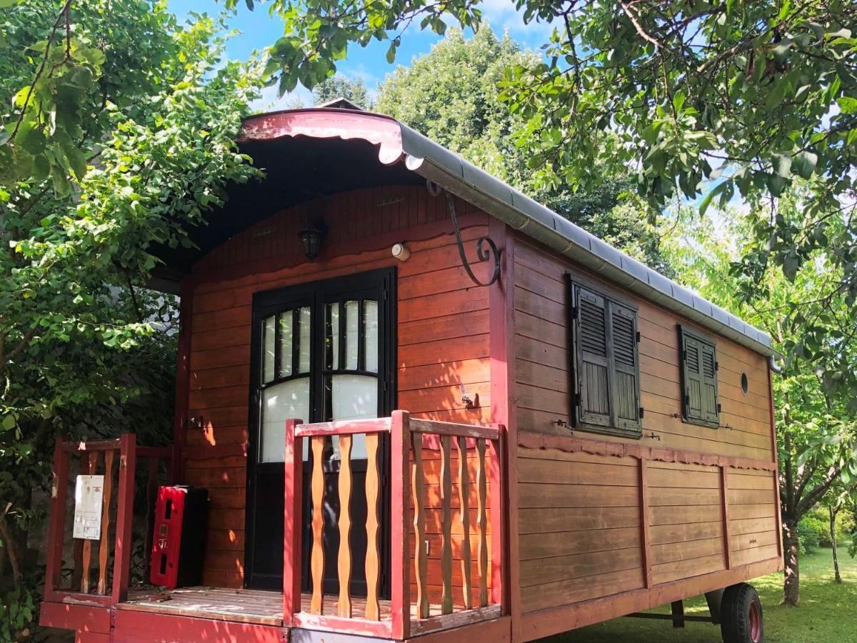 Millygite Roulotte - 4 Seasons Chalet-On-Wheels Luaran gambar